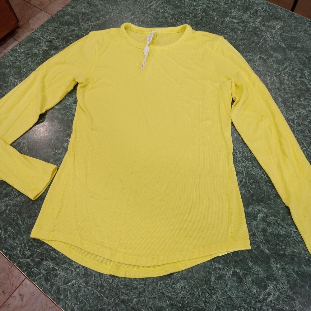 Lululemon Womens Hold Tight Long Sleeve T Shirt Top Size 6 Ribbed Knit Athletic